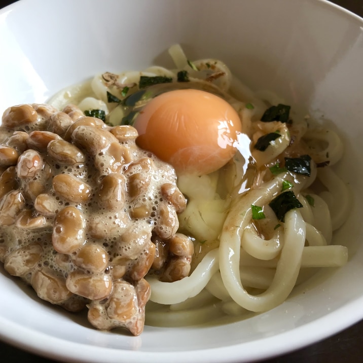 【簡単】ねばとろ♪納豆釜玉うどん